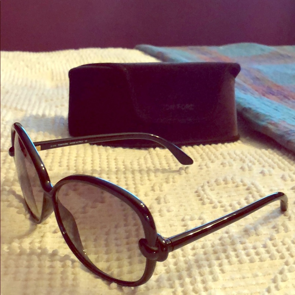 Tom Ford Nicole Knotted Sunglasses